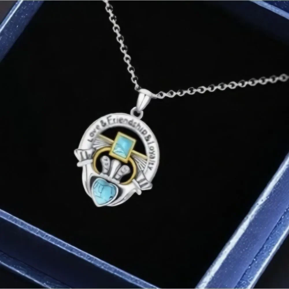 🩵⏭️NIB Turquoise Claddagh Love Friendship, Loyalty Pendant Necklace